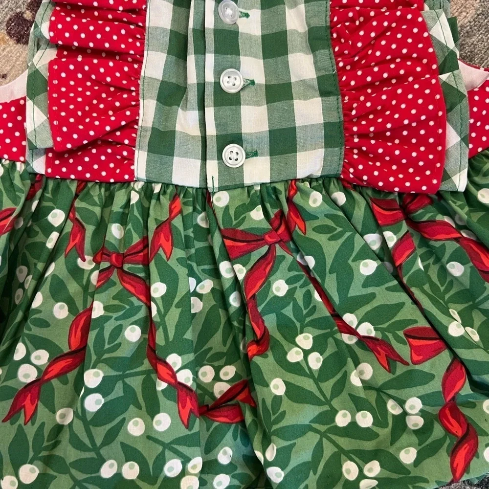 Tabitha Twinkle two piece girls 12 months Holiday/Christmas top and bottom set